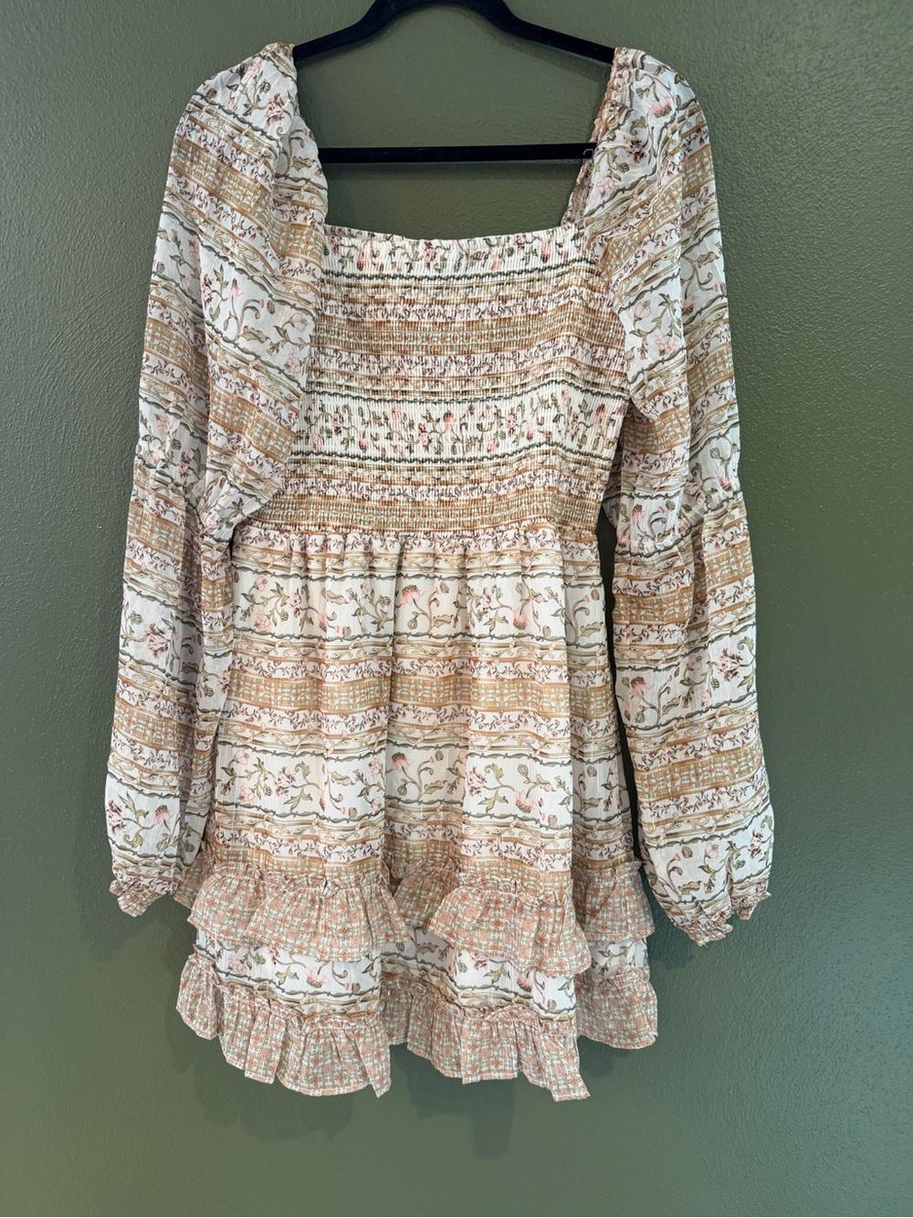 Boho Floral Smocked Long Sleeve Mini Dress - Cream & Tan